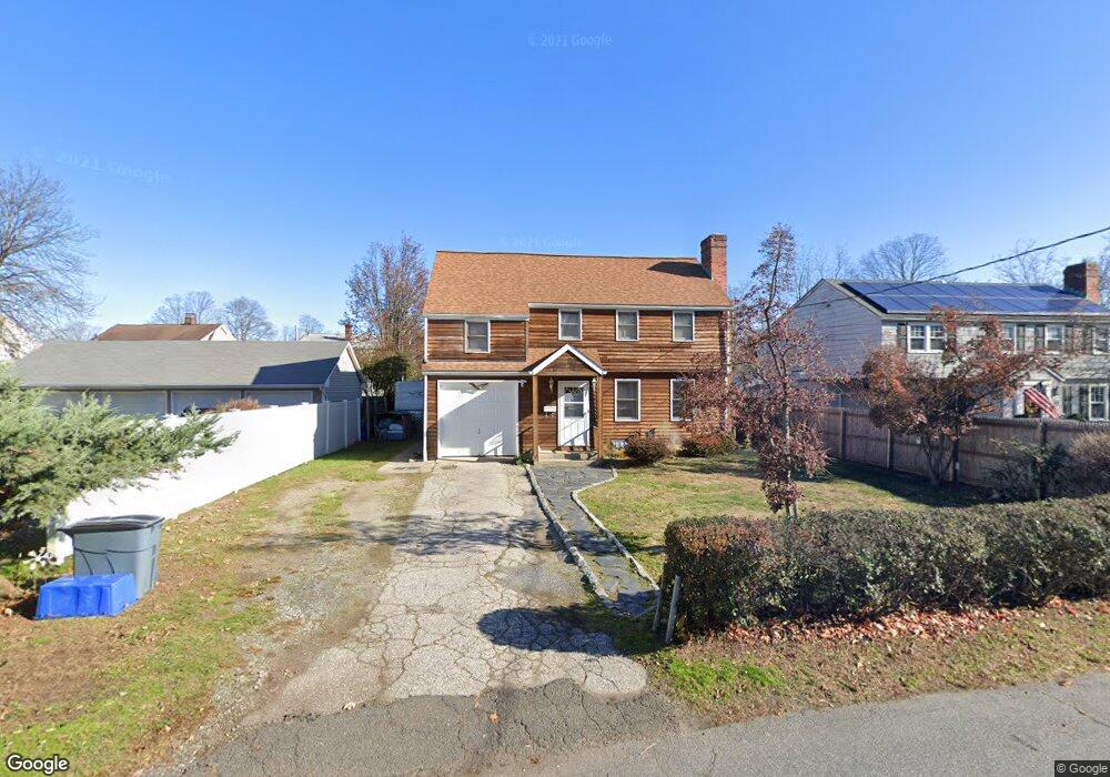 79 Fairfield Place, Fairfield, CT 06824 - photo 1