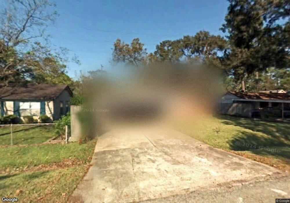 401 Twin Oaks St, Houston, TX 77076 - photo 1