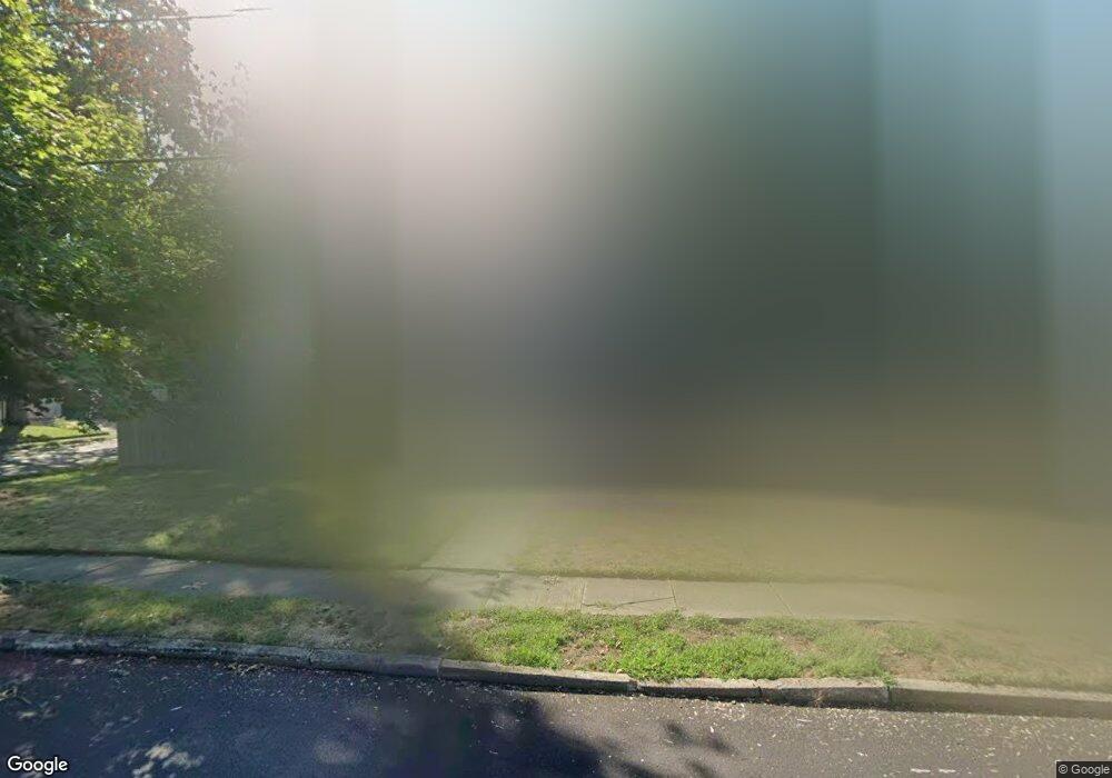 181 Trinity St, Warwick, RI 02886 - photo 1