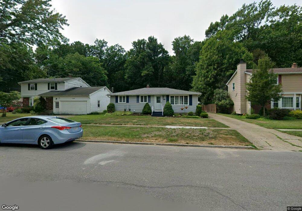 1274 Doebler Dr, North Tonawanda, NY 14120 - photo 1