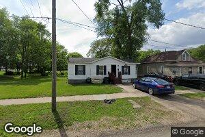 225 Halstead St, Waterloo, IA 50703