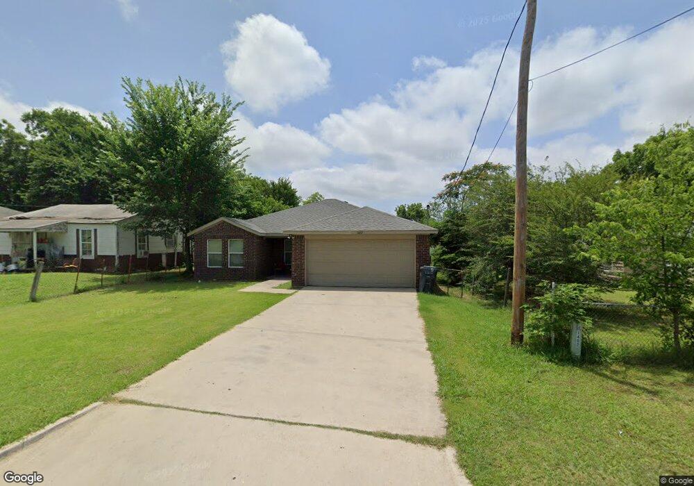 1412 3rd Ave NE, Ardmore, OK 73401 - photo 1