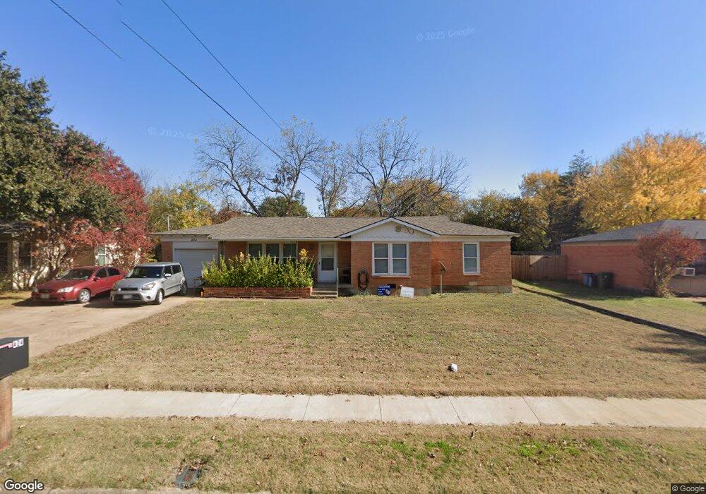 404 Hurstview Dr, Hurst, TX 76053 - photo 1