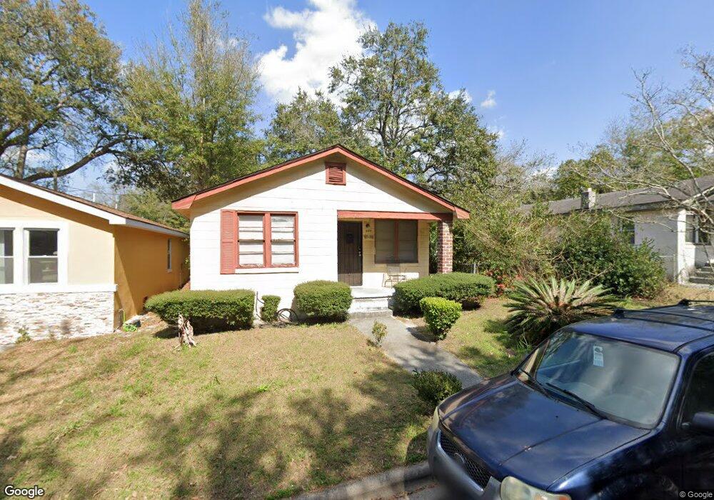 640 W 47th St, Savannah, GA 31405 - photo 1
