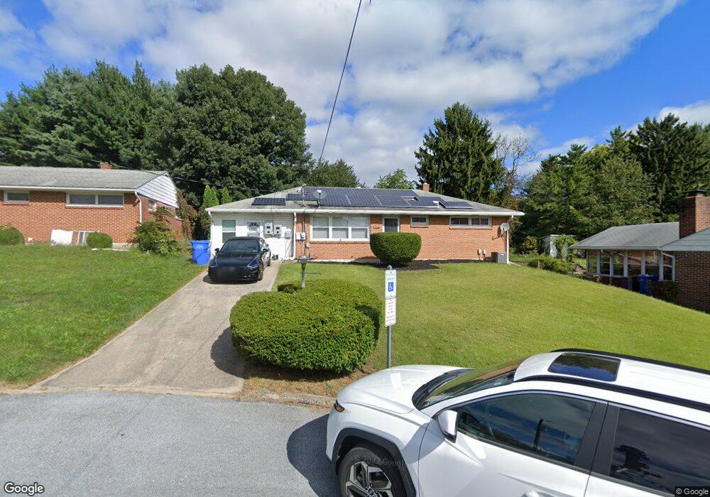 4560 Stricker Rd, Harrisburg, PA 17111 - photo 1