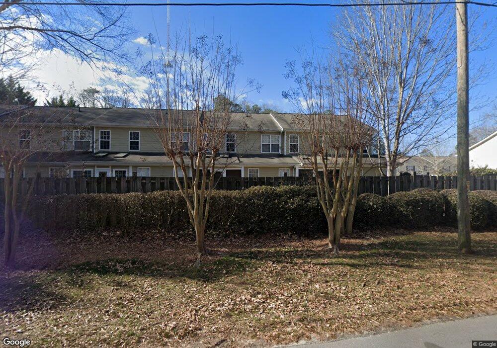 1143 Riverside Terrace unit 1143, Gainesville, GA 30501 - photo 1