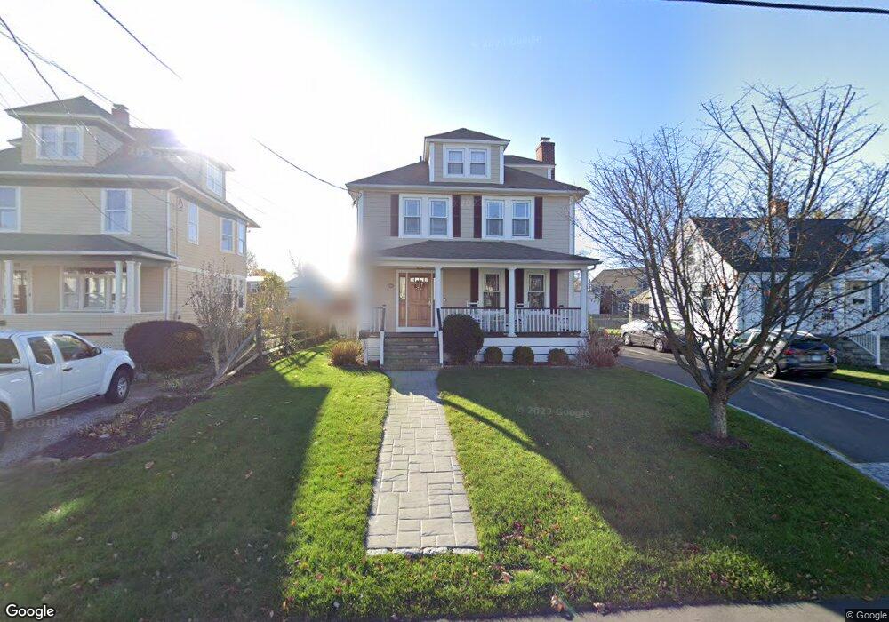 136 Blaine St, Fairfield, CT 06824 - photo 1