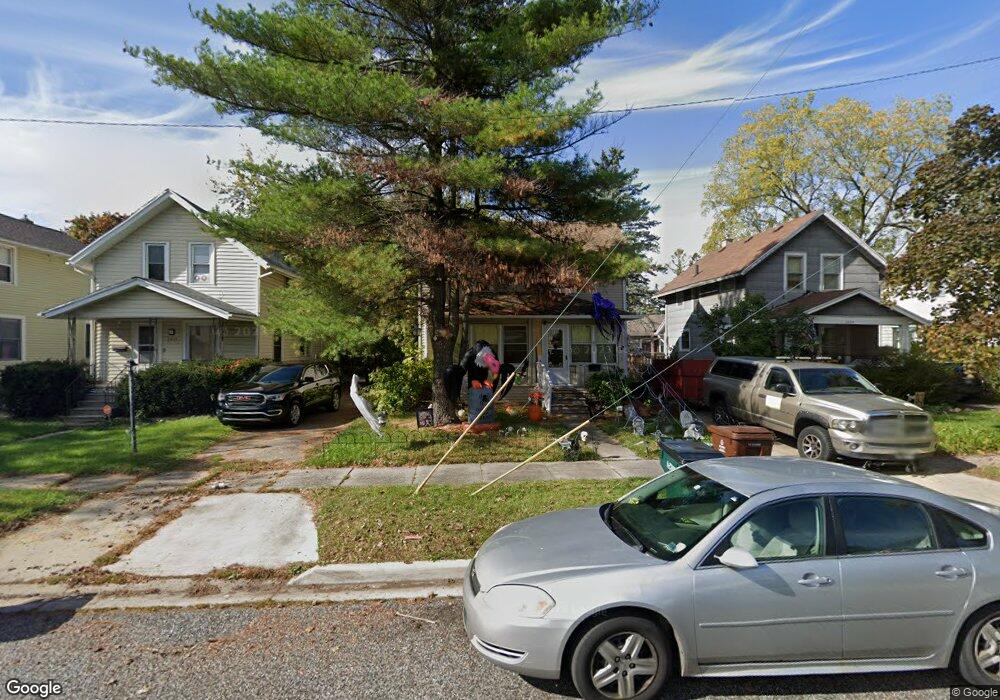 2008 Beal Ave, Lansing, MI 48910 - photo 1
