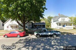 525 Walnut St, Carthage, MO 64836