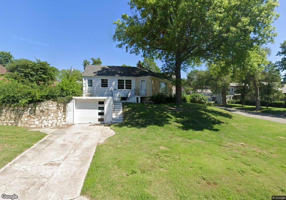 803 W 9th St, Concordia, KS 66901 - photo 1