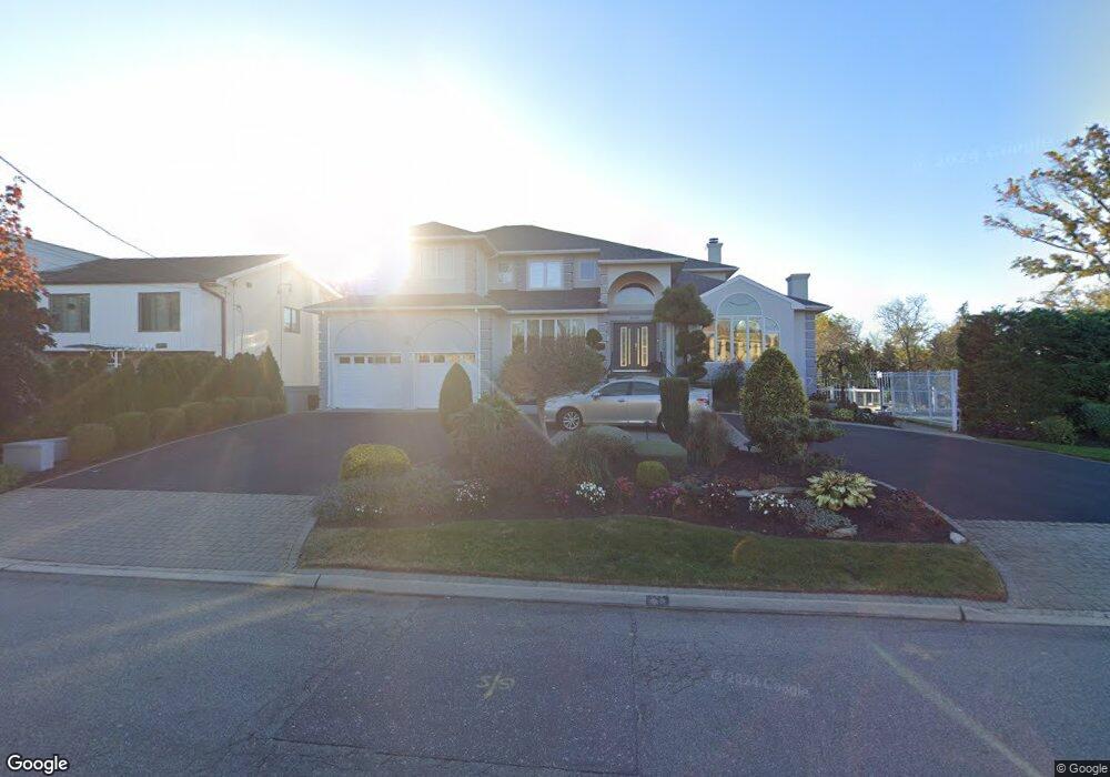 2058 Lake End Rd, Merrick, NY 11566 - photo 1