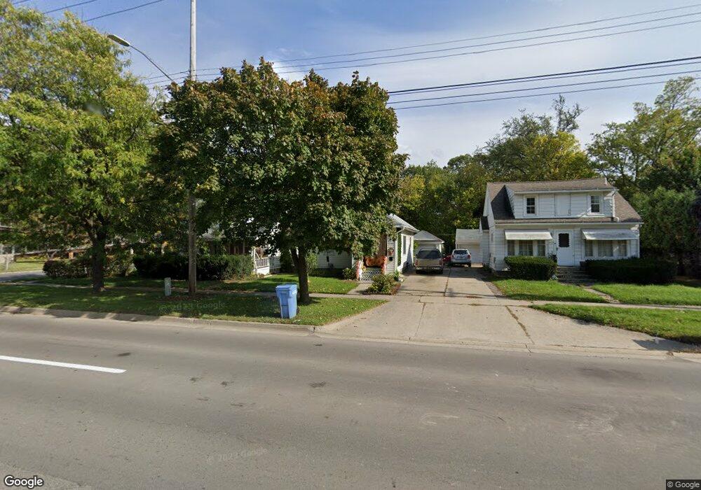 2405 S Martin Luther King jr Blvd, Lansing, MI 48910 - photo 1