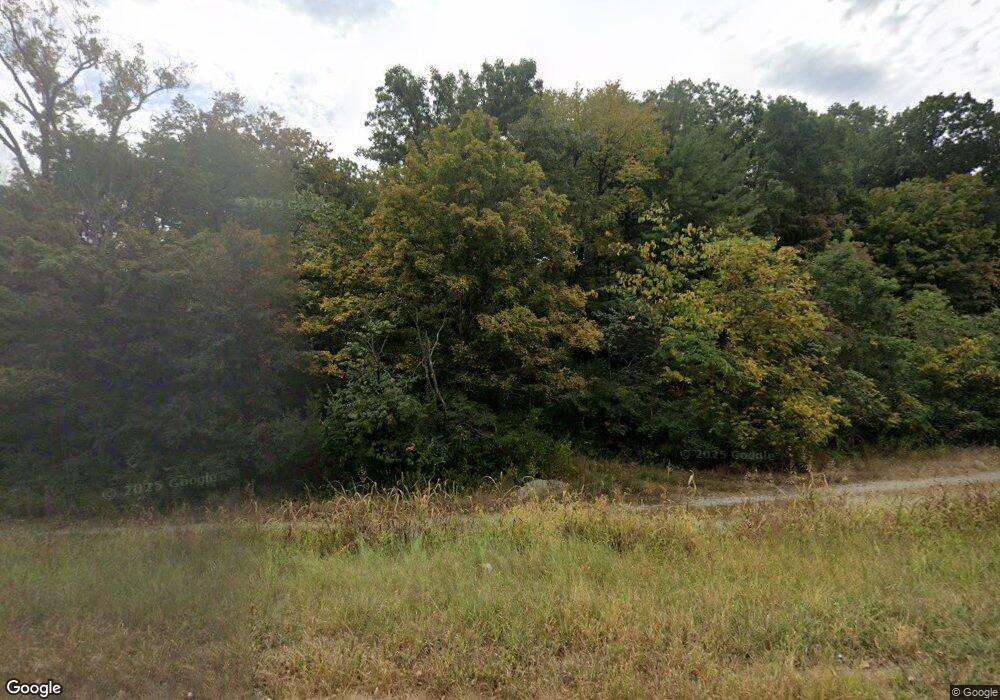 10459 E Us Highway 40, Effingham, IL 62401 - photo 1