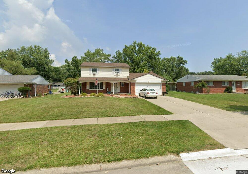 8428 Concord Rd, Grosse Ile, MI 48138 - photo 1