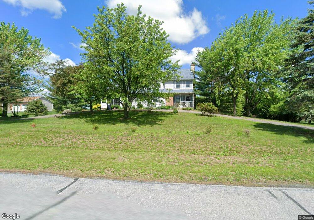 16 Linden Dr, Hamburg, PA 19526 - photo 1