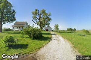 1015 E 1700 North Rd, Tower Hill, IL 62571