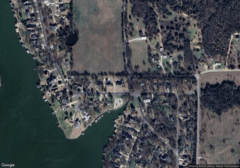 1205 Kiowa Dr E, Gainesville, TX 76240 - photo 1