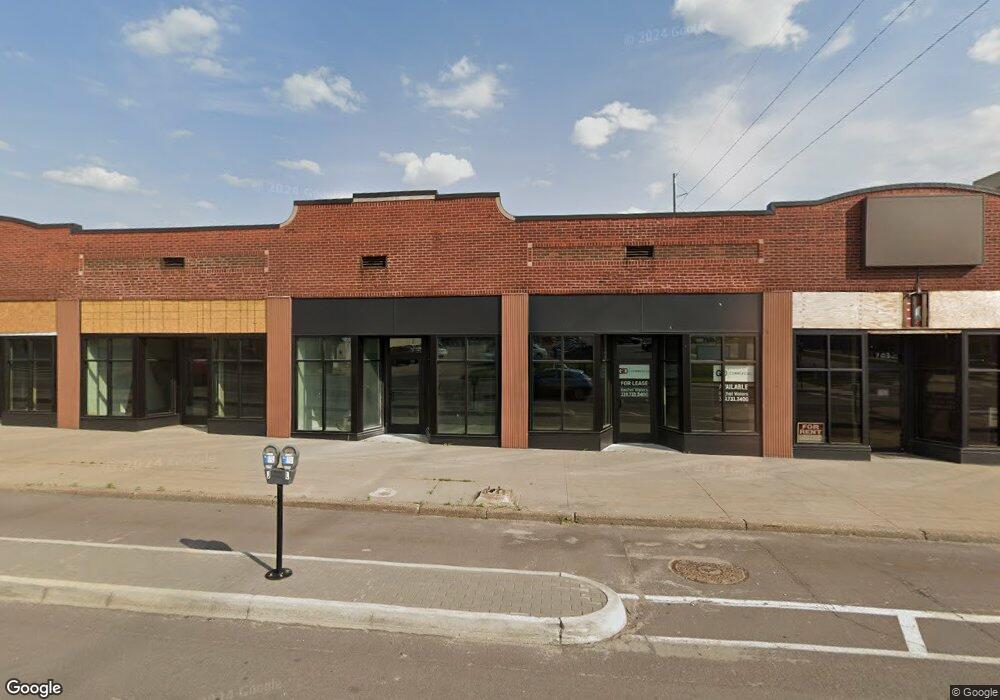 707 3rd Ave SE, Cedar Rapids, IA 52401 - photo 1