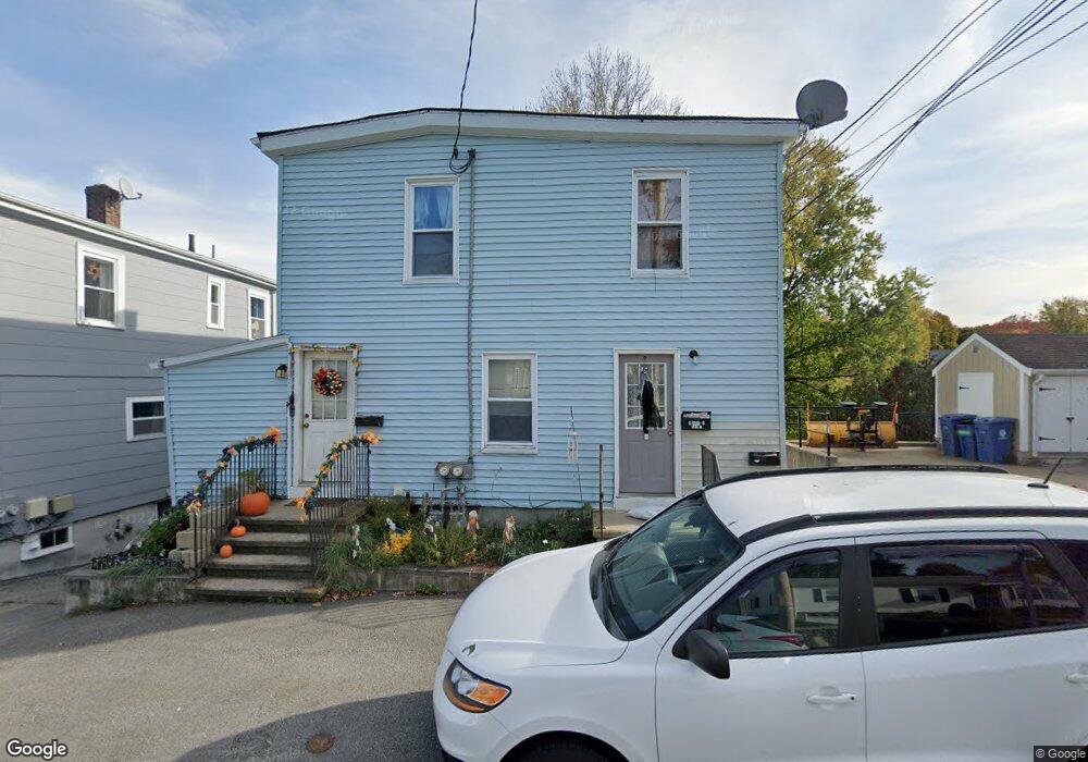 8 Hart St, Wakefield, MA 01880 - photo 1