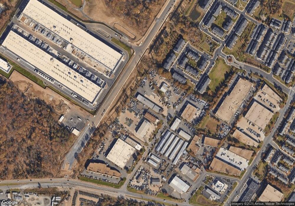 13 Douglas Ct, Sterling, VA 20166 - photo 1