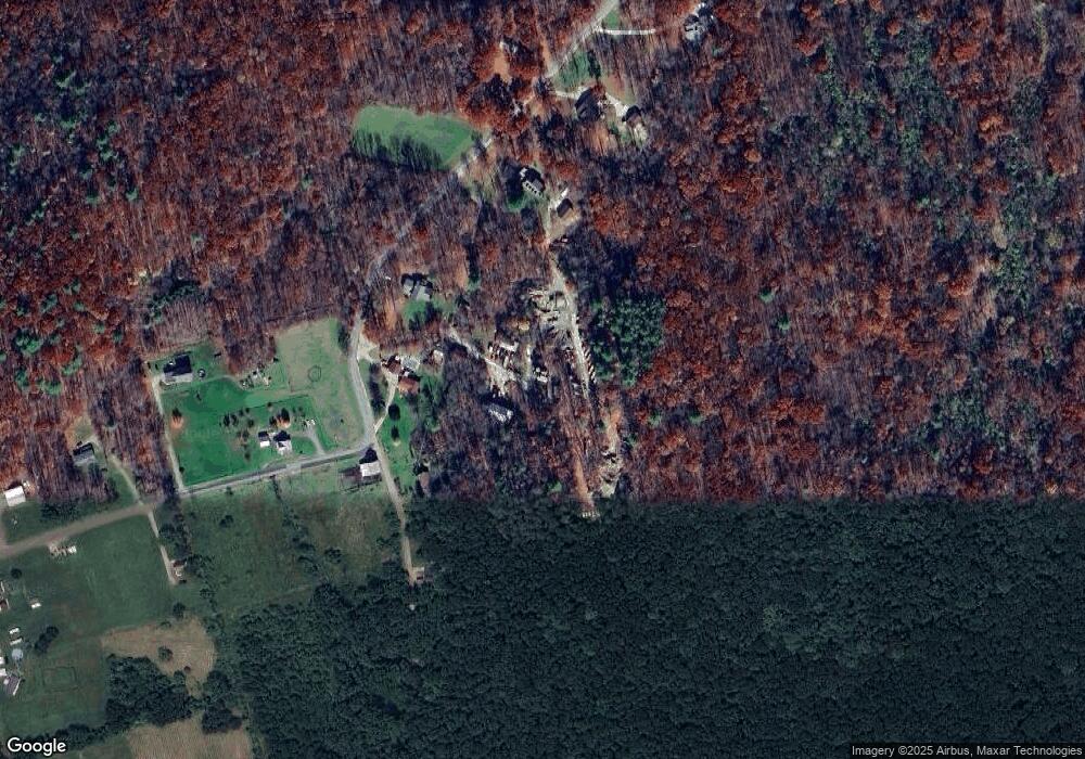 316 Post Hill Rd, Falls, PA 18615 - photo 1