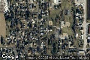 305 N Center St, Colfax, IL 61728