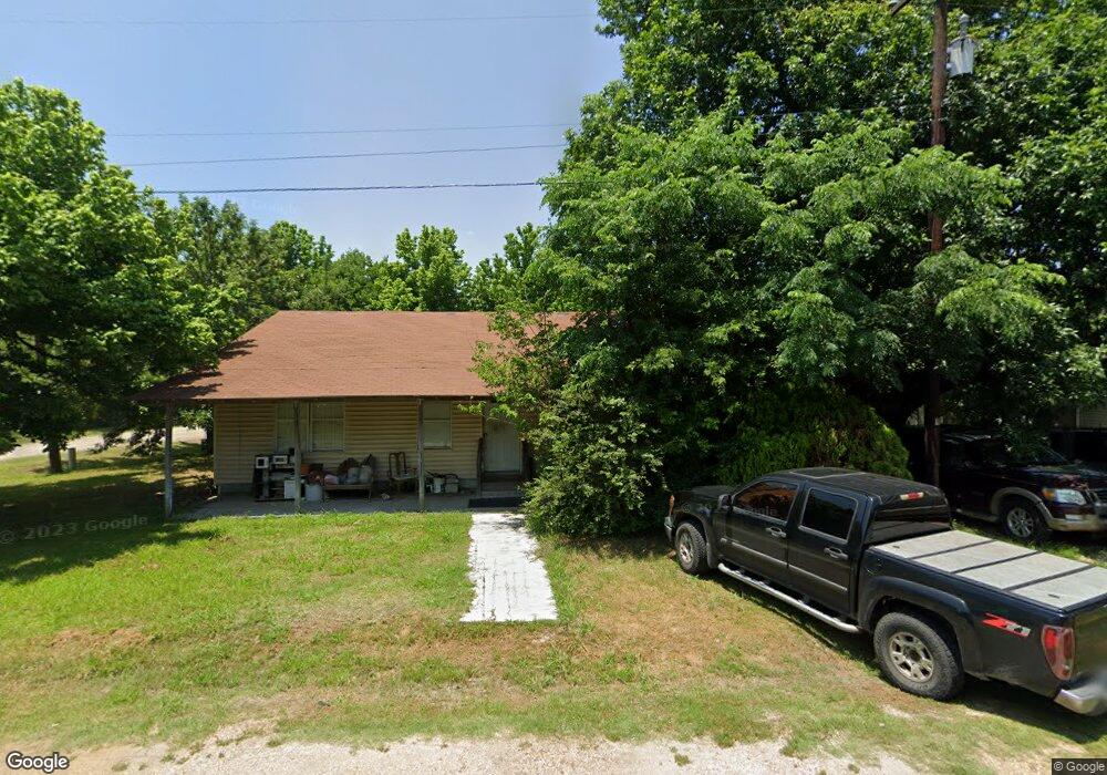 216 W Merritt Ave, Ennis, TX 75119 - photo 1