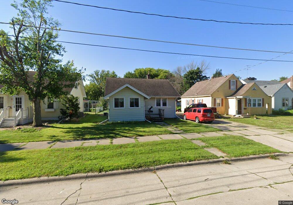 1005 2nd Ave SW, Austin, MN 55912 - photo 1