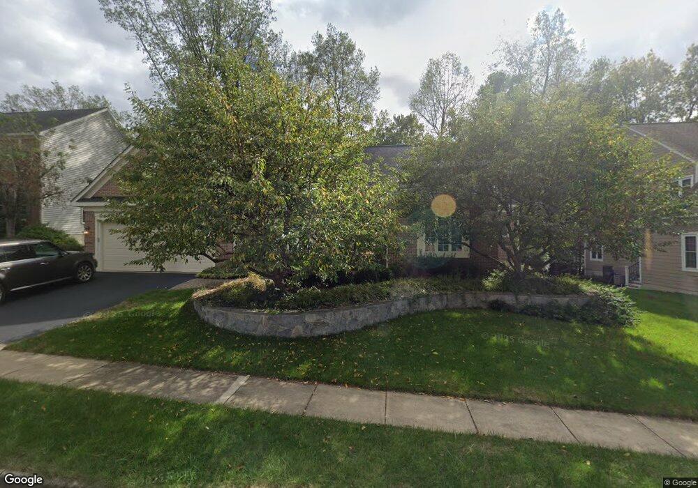 3308 Willow Glen Dr, Herndon, VA 20171 - photo 1