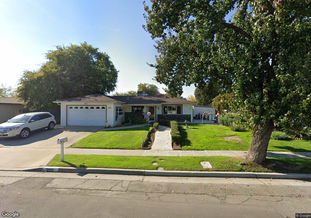 3833 N Stanford Ave, Fresno, CA 93727 - photo 1