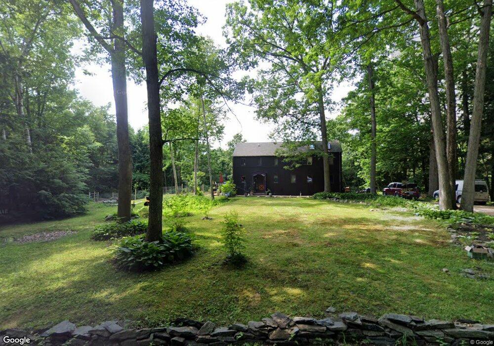 75 Scotts Dr, Charlestown, NH 03603 - photo 1