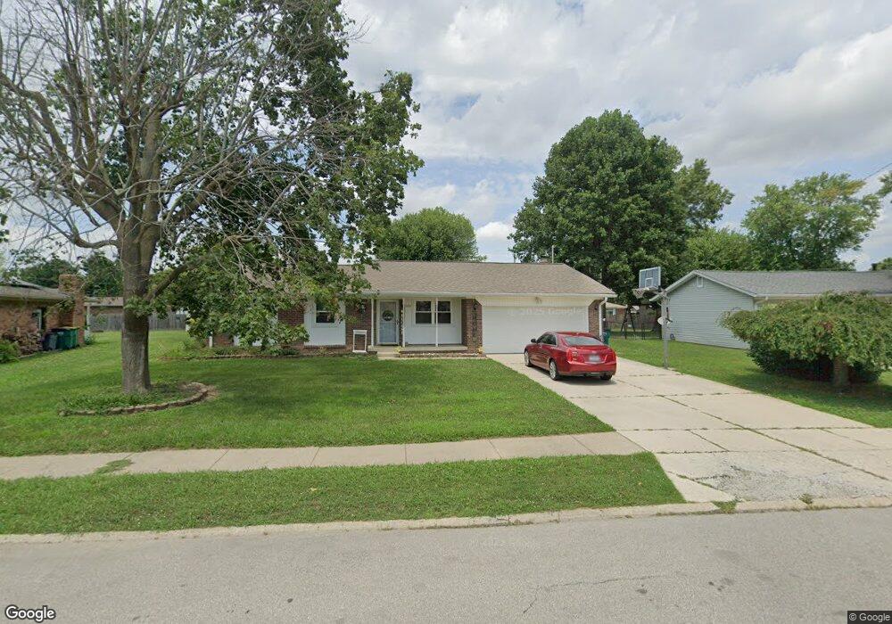 304 Lancelot Dr, Franklin, IN 46131 - photo 1