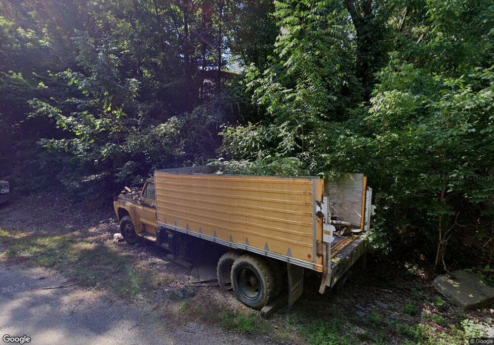 192 Dalewood Rd, Johnson City, TN 37601 - photo 1