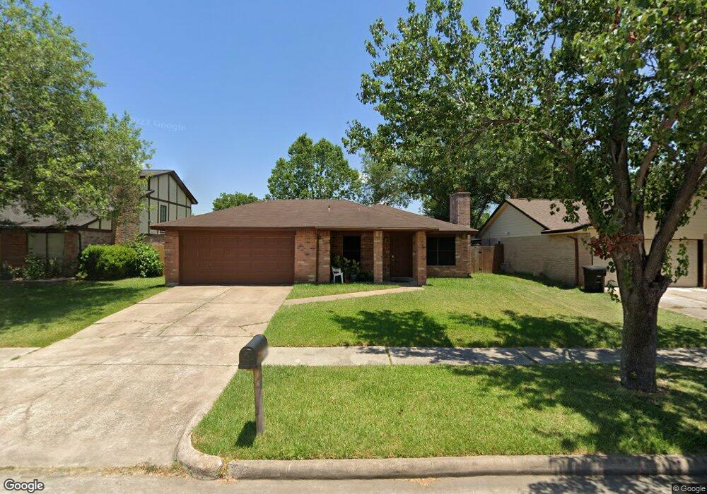 9523 Misty Vale Ln, Houston, TX 77075 - photo 1