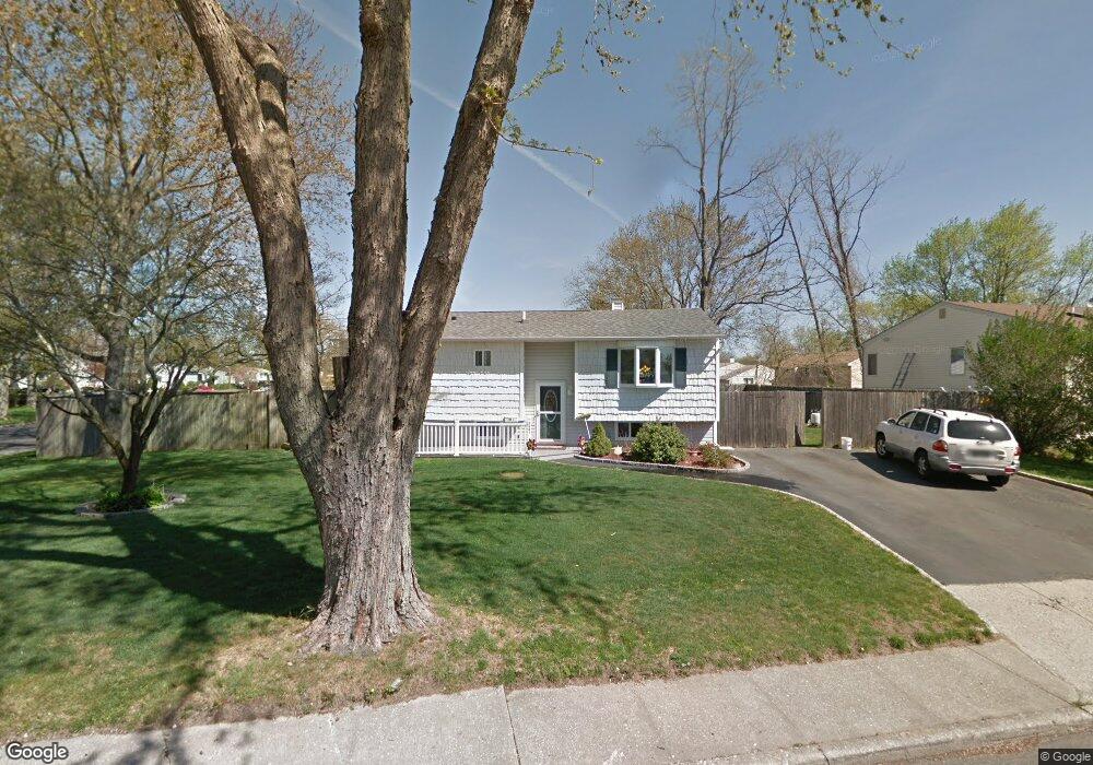 2401 Wave Ave, Medford, NY 11763 - photo 1