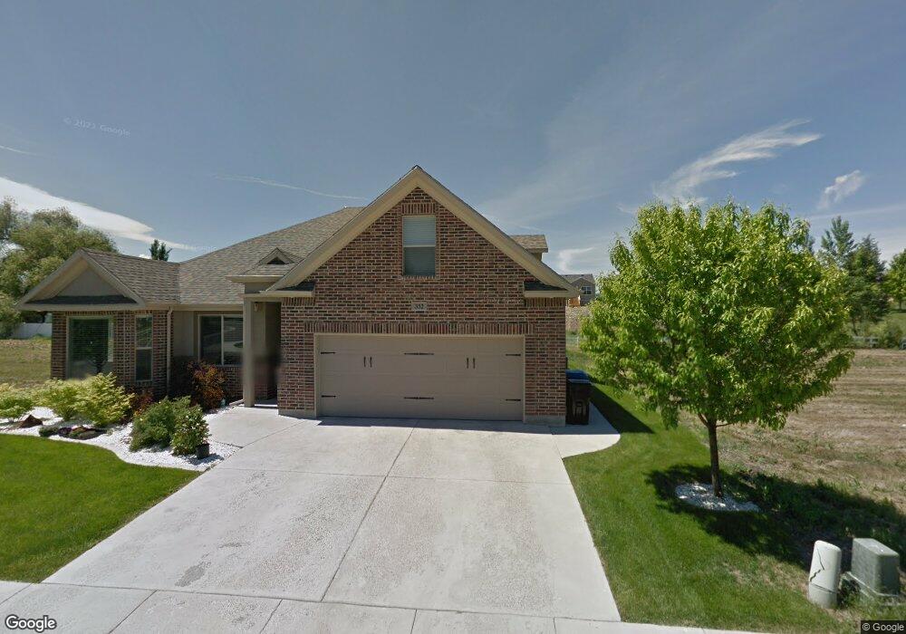 352 W 3515 S, Nibley, UT 84321 - photo 1