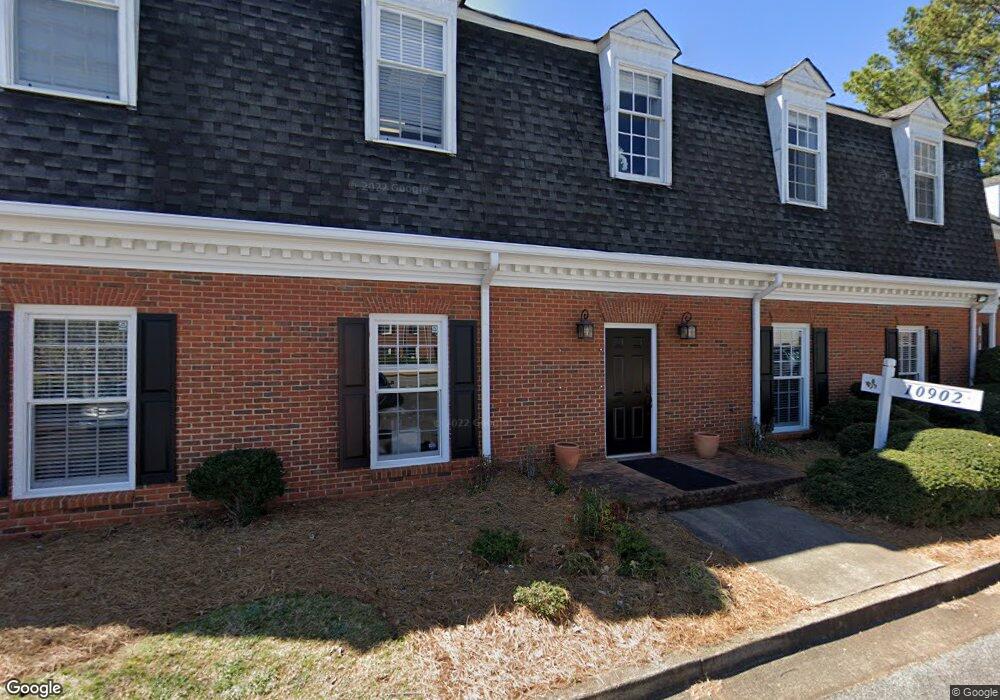10902 Crabapple Rd, Roswell, GA 30075 - photo 1