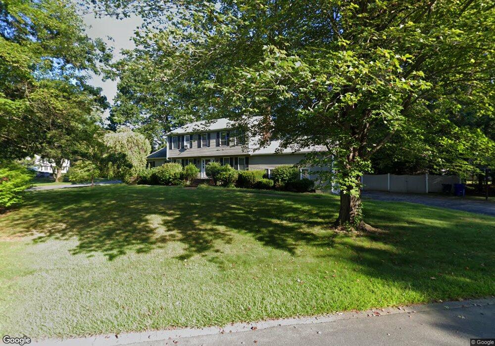 2 Taft Cir, Hopedale, MA 01747 - photo 1