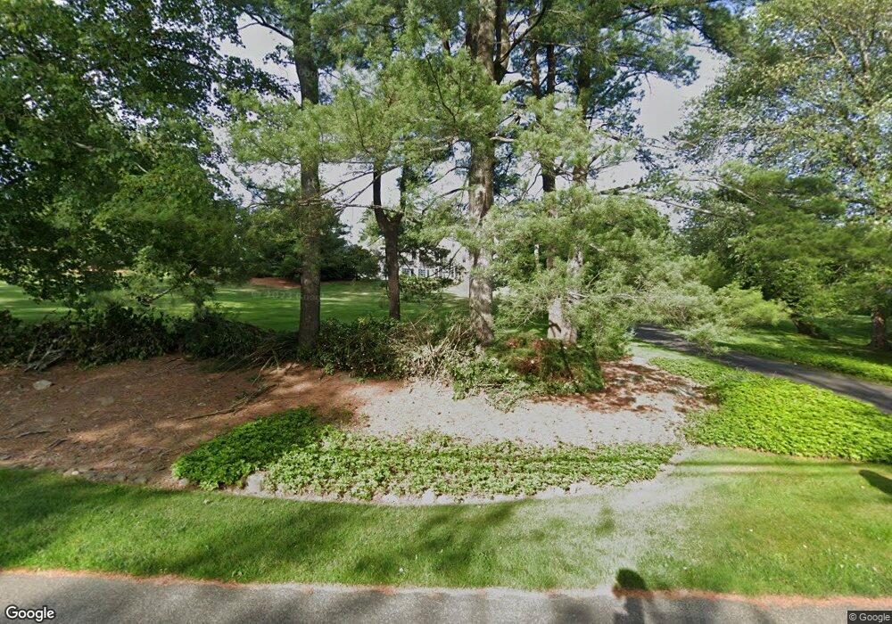 112 Turtle Back Rd, New Canaan, CT 06840 - photo 1