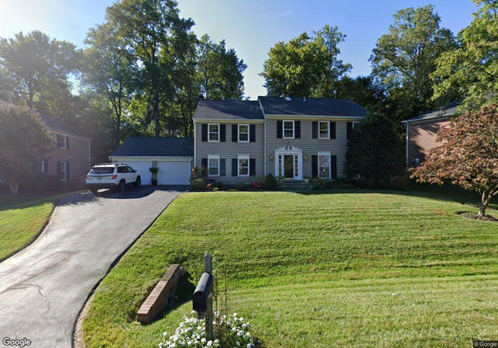 9220 Fall River Ln, Rockville, MD 20854 - photo 1