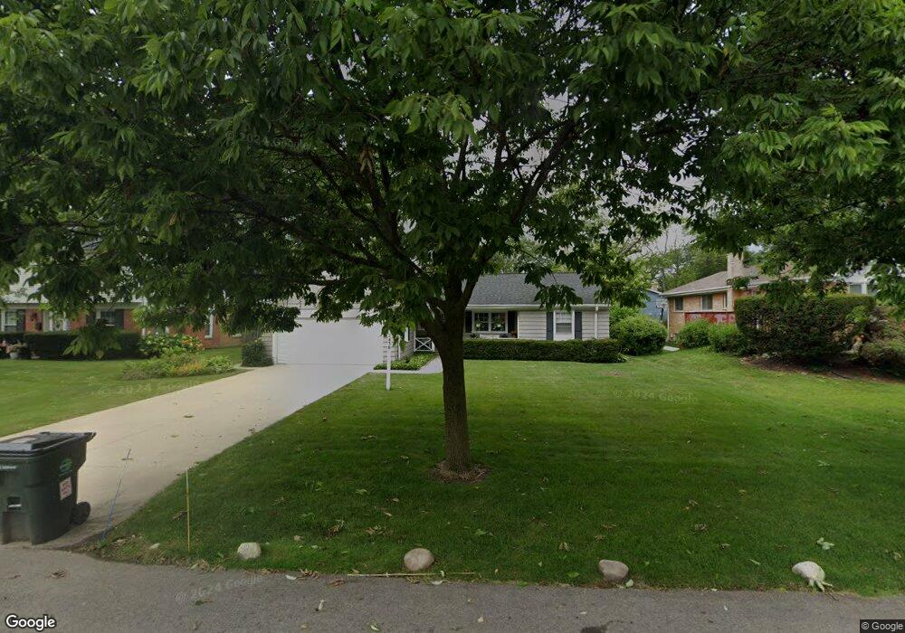 2438 Pick Dr, Glenview, IL 60025 - photo 1