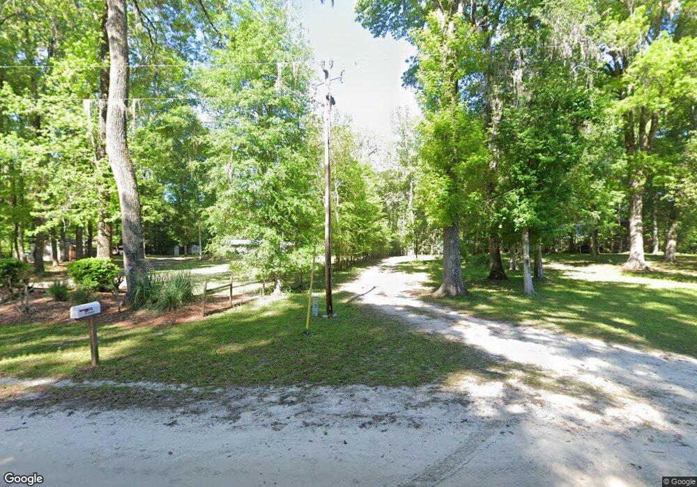 802 SW Riverside Ave, Fort White, FL 32038 - photo 1