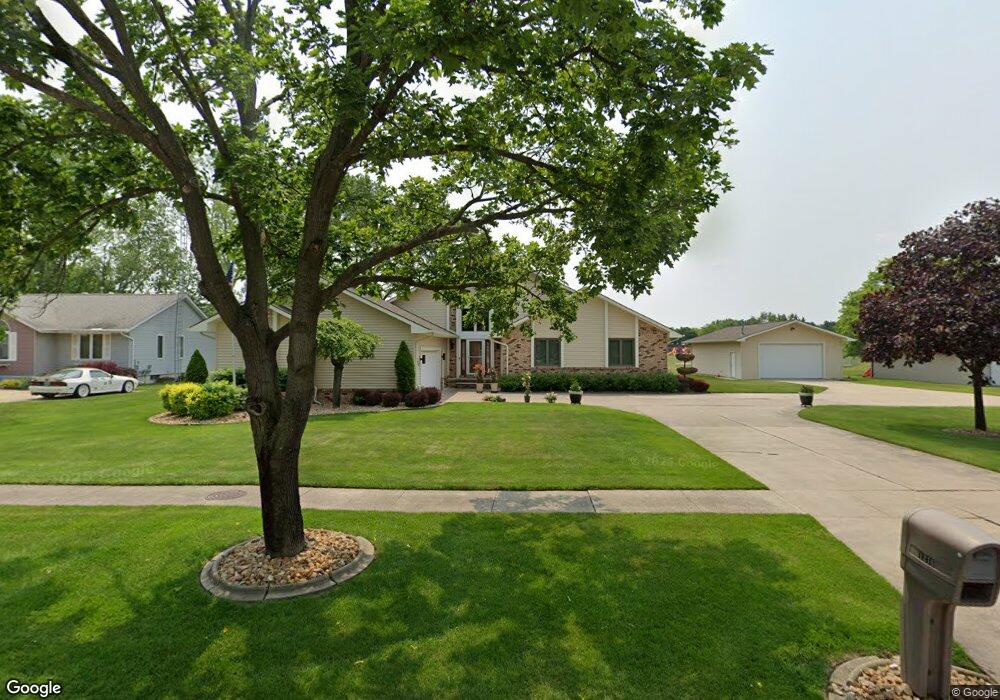 1216 Birchwood Dr, Flushing, MI 48433 - photo 1