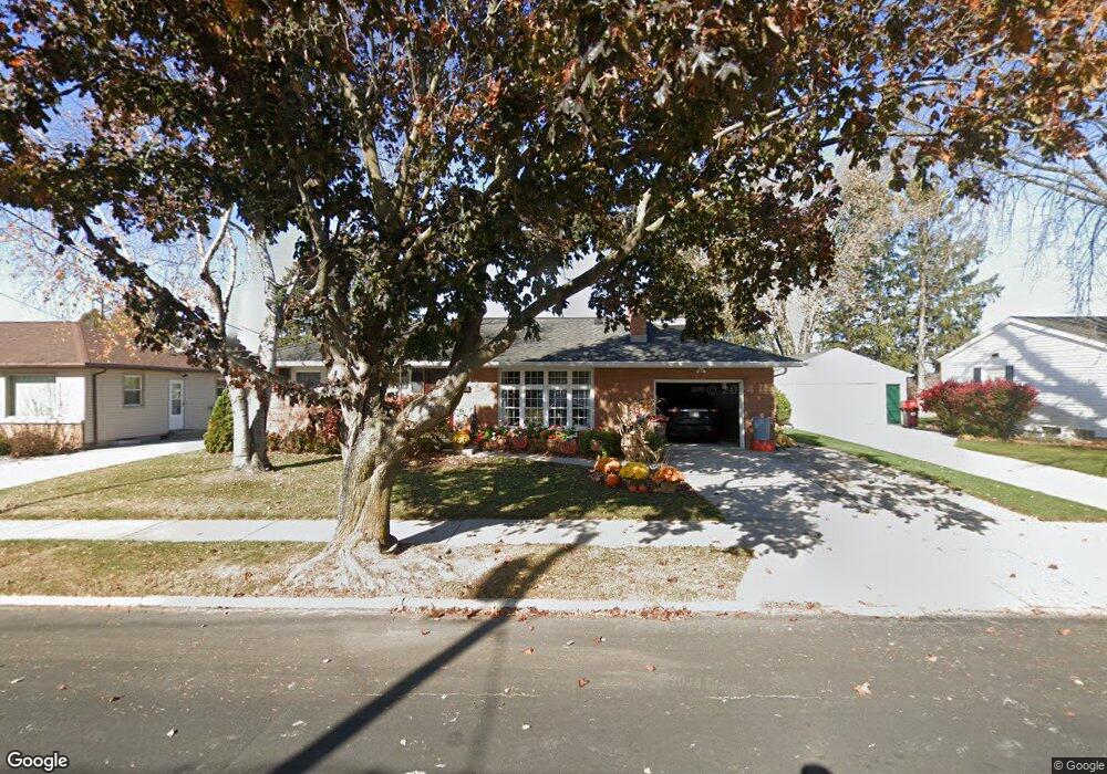 1330 Hamann Rd, Manitowoc, WI 54220 - photo 1