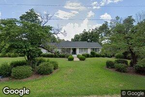 646 Oak Ave, Pinehurst, GA 31070