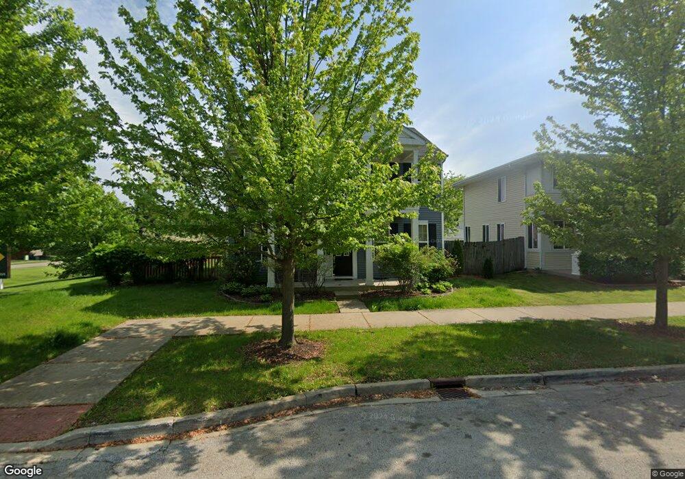 972 E Celebration Dr unit 37053656, Aurora, IL 60504 - photo 1