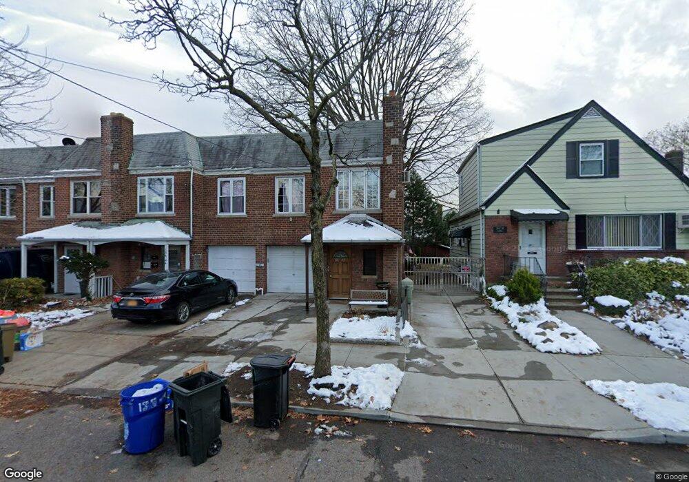 13642 62nd Rd, Flushing, NY 11367 - photo 1