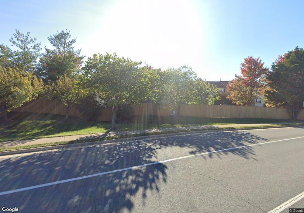 2513 James Maury Dr, Herndon, VA 20171 - photo 1