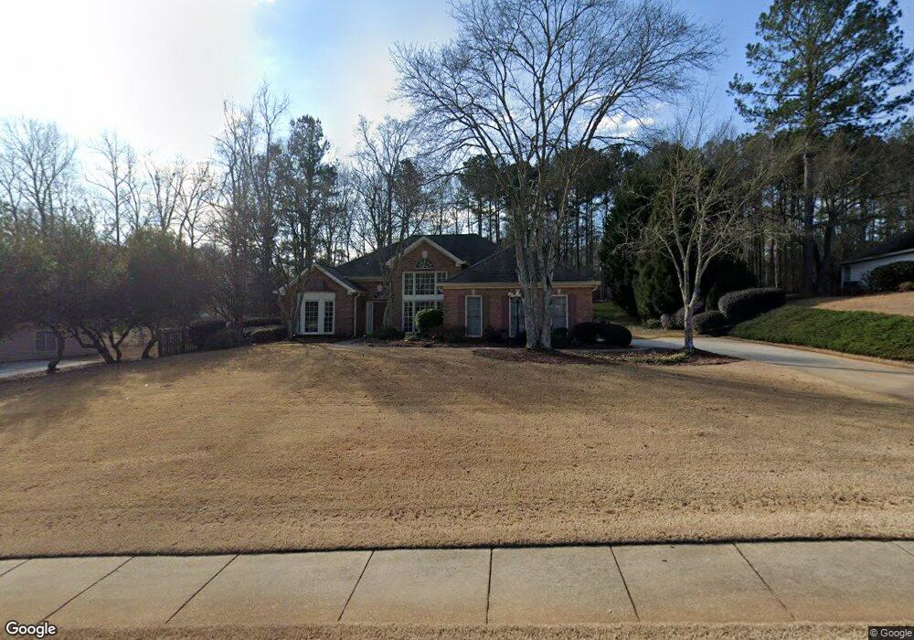 144 Falling Waters Dr unit I, Jonesboro, GA 30236 - photo 1