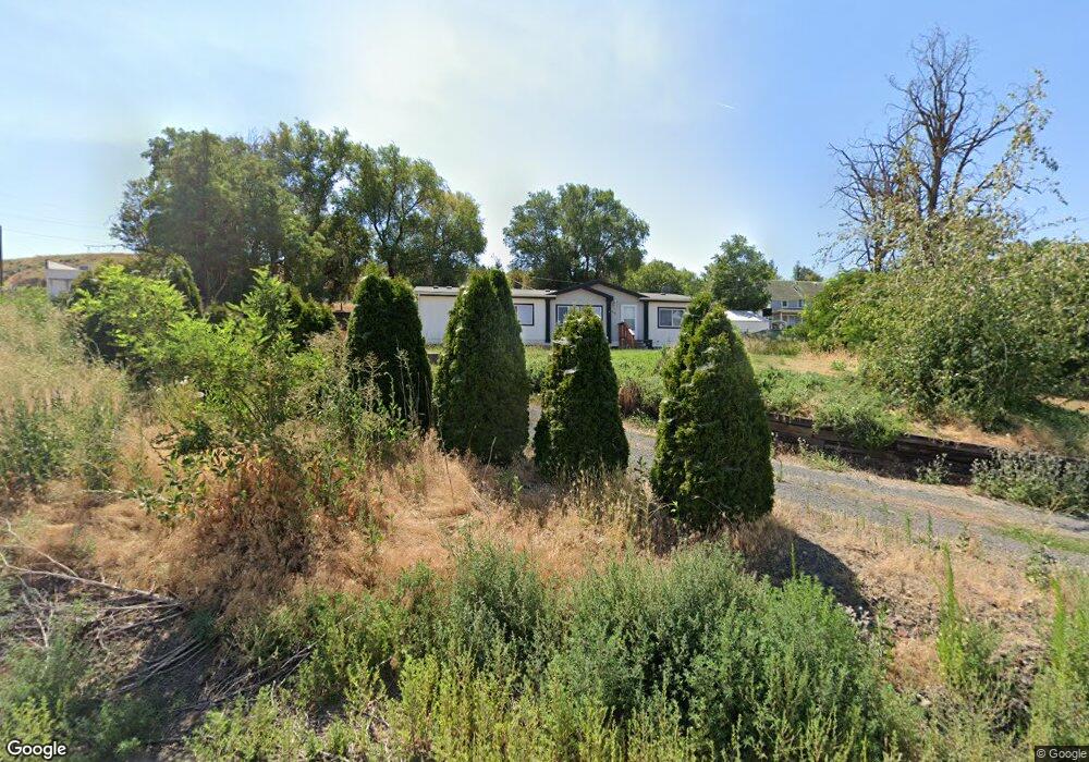 2110 SE Court Place, Pendleton, OR 97801 - photo 1